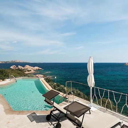 Villa Sul Mare Con Piscina E Jacuzzi Privata バージャ・サルディニア エクステリア 写真