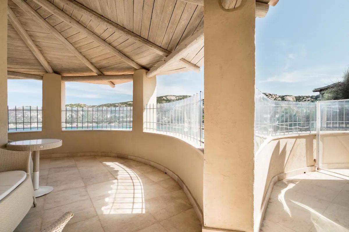 Villa Sul Mare Con Piscina E Jacuzzi Privata バージャ・サルディニア エクステリア 写真